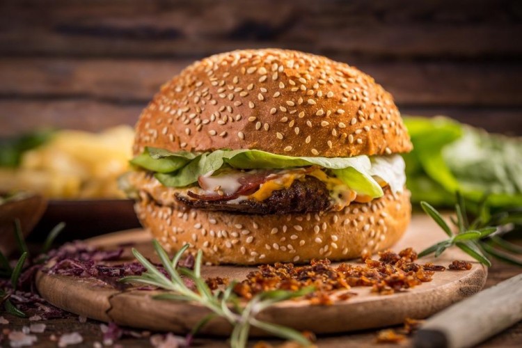 طريقة عمل ساندويش برجر مثل المطاعم