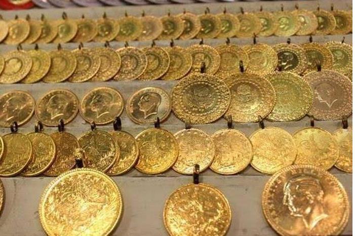 انخفاض الليرة الذهب بالأردن اليوم 7 دنانير 