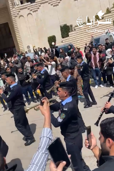 بالفيديو ..  الجامعات الاردنية تحتفل بمناسبة يوم العلم