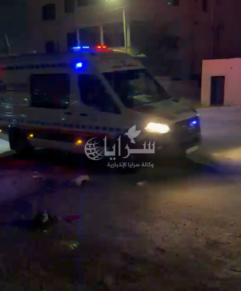 خلال 6 دقائق ..  الدفاع المدني ينقذ عائلة احتُجزت داخل مصعد لنصف ساعة في الزرقاء 