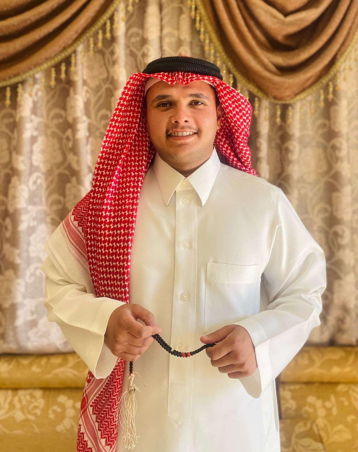 سرايا الإخبارية تهنئ القاضي بمناسبة الخطوبة 