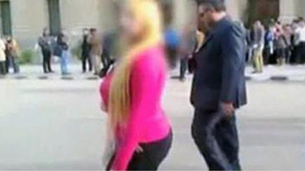 بالفيديو ..  أشهر حالات التحرش في مصر ..  من المحتشمات وصولاً إلى المراسلات