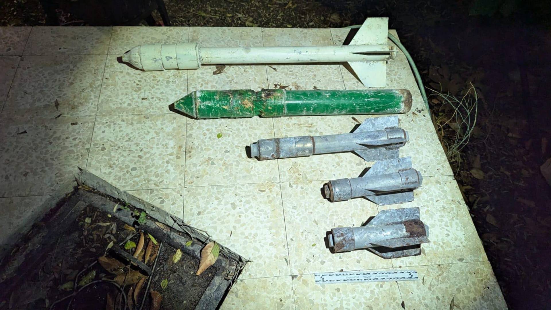 الاحتلال يزعم الكشف عن أسلحة وبنية تحتية للمقاومة في طولكرم  ..  صور