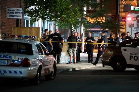 مقتل وإصابة 11 شخصاً بحادث دهس في كندا