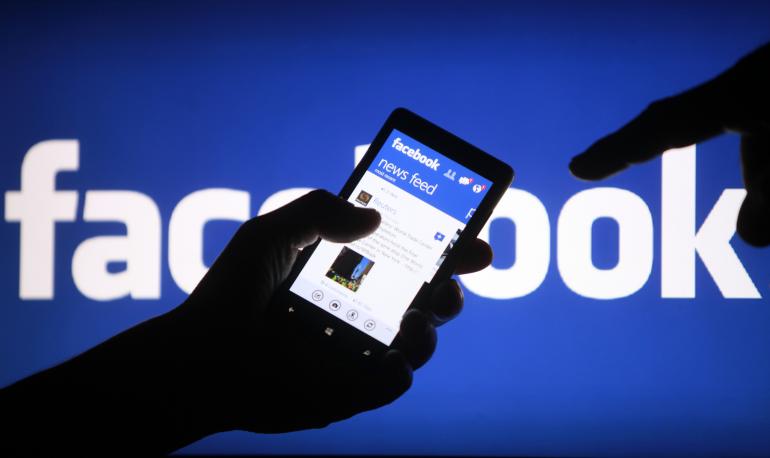 فيسبوك يعطي الأولوية لمنشورات الأصدقاء بدلاً من الأخبار