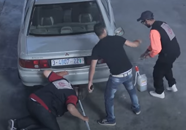 الكاميرا الخفيه: طول بالك