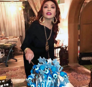 نبيلة عبيد تحتفل بيوم ميلادها بمفردها: منها لله الكورونا