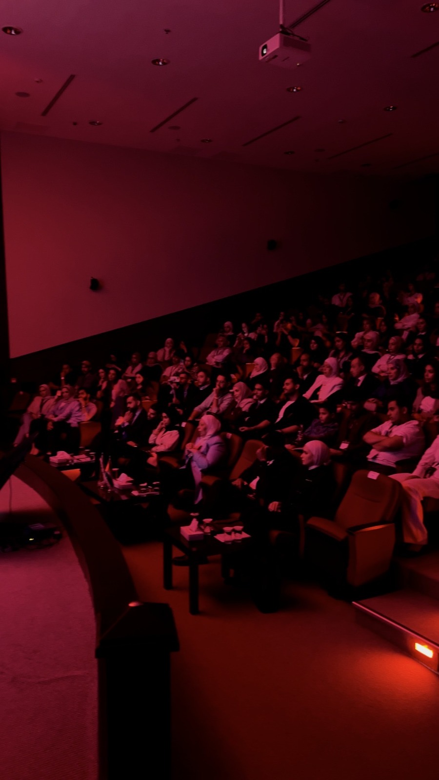 طلبة "الشرق الأوسط" يستمعون لقصص ريادية ملهمة خلال فعالية "TEDx MEU"