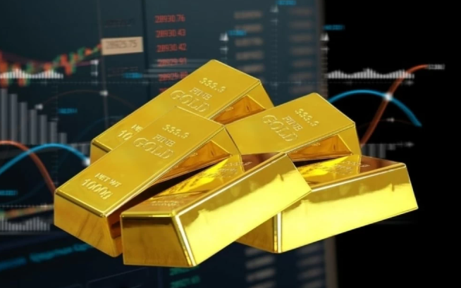 الذهب يهبط وسط مخاوف التضخم