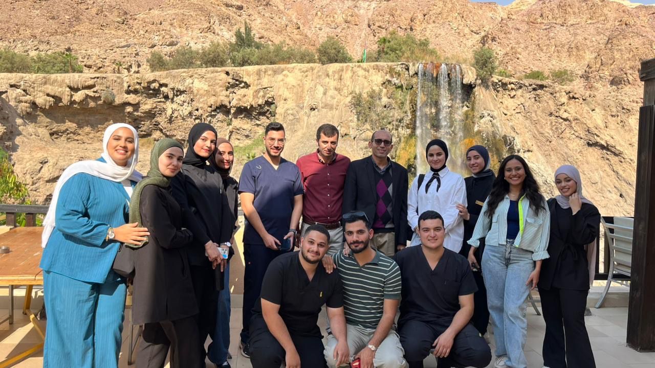 ورشة في "ماعين" حول دور العلاج المائي في تعزيز صحة المرأة ينظمها قسم العلاج الطبيعي بجامعة الزيتونة الأردنية