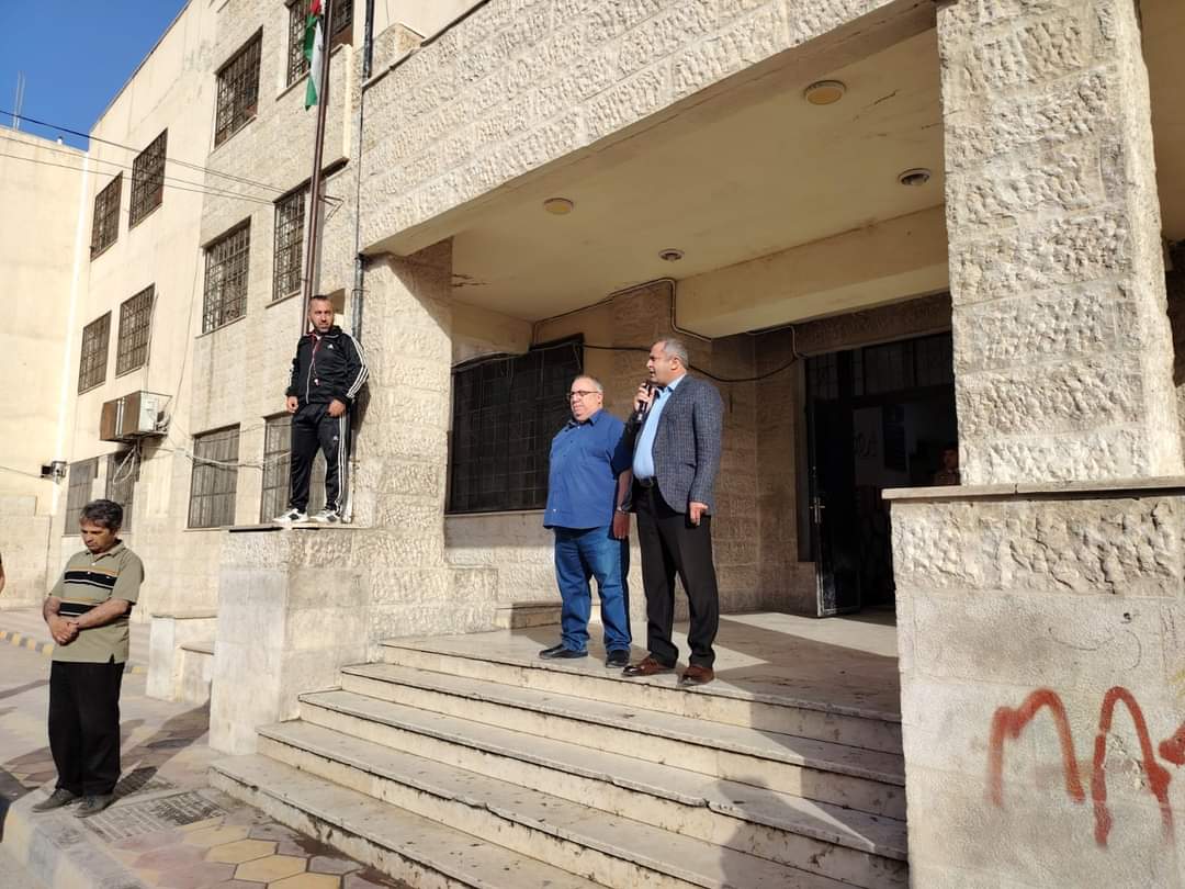 مدير تربية الرصيفة يجري زيارات ميدانية في مدارس اللواء