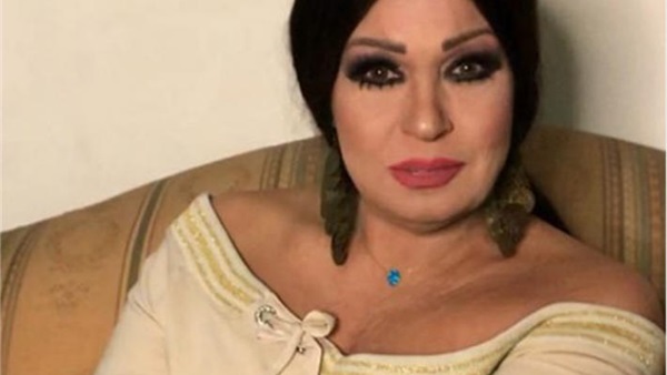 فيفي عبده تكشف عدد زيجاتها ..  وهذا ما قالته عن الحجاب