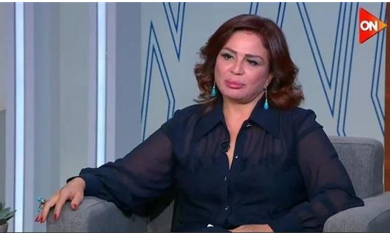 إلهام شاهين لمهاجميها: مش عايزاكم تحبوني ولكن احترموا فني