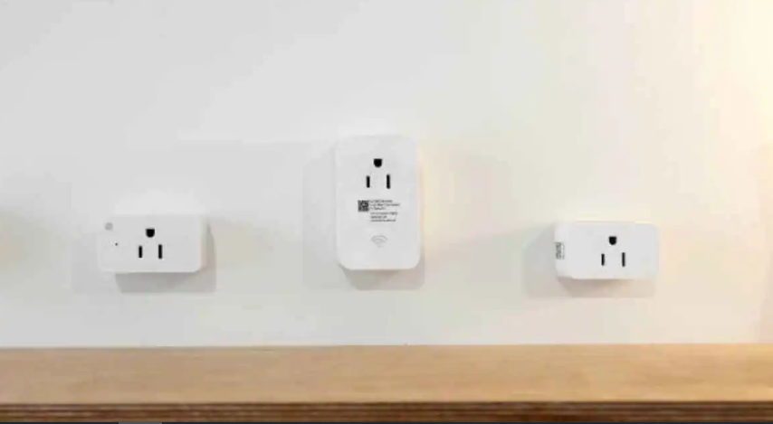 حتى عندما تكون مطفيّة ..  هل تستهلك المقابس الذكية الكهرباء؟‎