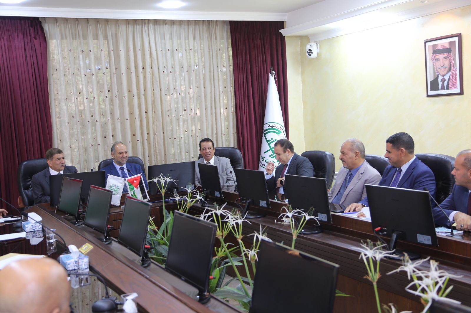 رئيس جامعة الزيتونة الأردنية يستقبل رئيس إدارة مجلس الاعمال الأردني – الأمريكي
