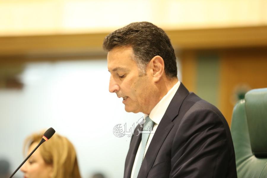 جدل تحت القبة بعد تقييد مناقشات تقرير ديوان المحاسبة والصفدي يتراجع