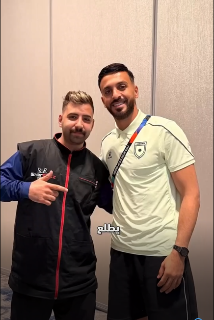 بالفيديو : صالون حلاقة يجمع نجوم العرب في دالاس ..  ما سر اختيار لاعبي المنتخبات له ؟