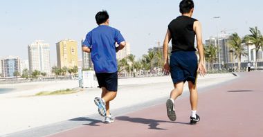 ايهما افضل المشي السريع ام الجري لتخفيف الوزن