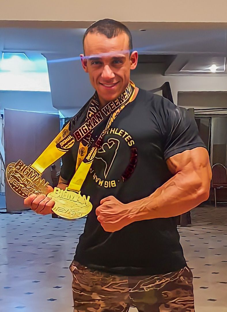 اللاعب الأردني زيد جبرة يحصد ذهبيتين في بطولة مستر أوليمبيا