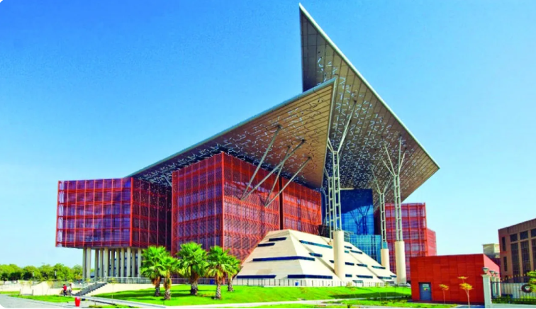 الإمارات ..  سمسار مزيّف يستولي على أموال فتاة بإعلان عن شقة للإيجار