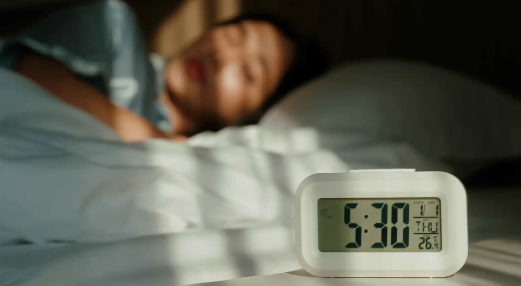 7 ساعات نوم أم 8؟ ..  القرار لـ "ساعتك البيولوجية"  