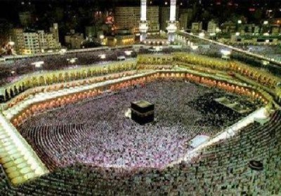 ترجمة فورية لخطبة الجمعة بالحرم المكي لأول مرة
