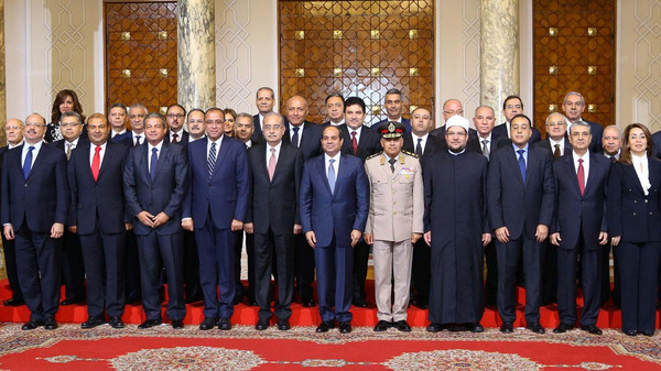 تعديل وزاري محدود بمصر يشمل 4 حقائب و"نائبين"
