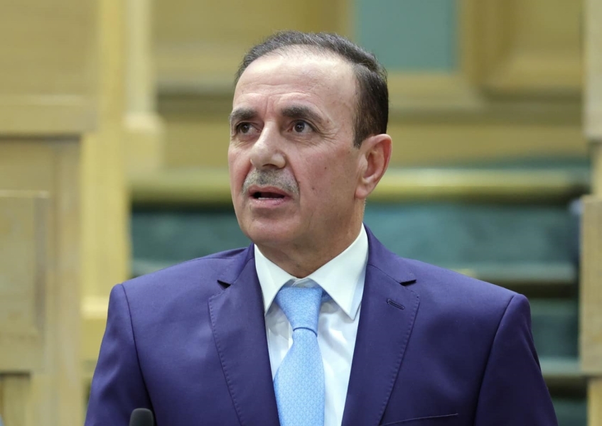 النائب عوني الزعبي: فرض ضريبة 16% على الطرود البريدية مخالفة دستورية وتجاوز على صلاحيات النواب