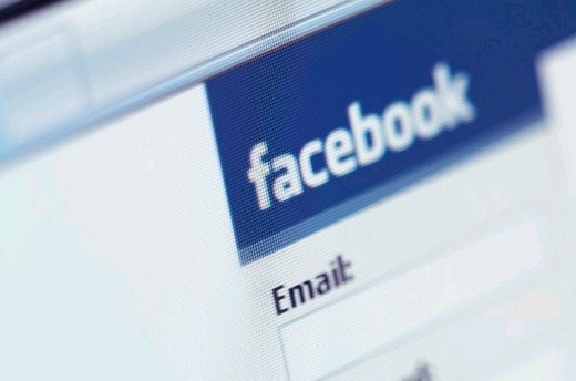 بالخطوات : كيف تحذف حسابك على "الفيسبوك" مع الاحتفاظ بمشاركاتك