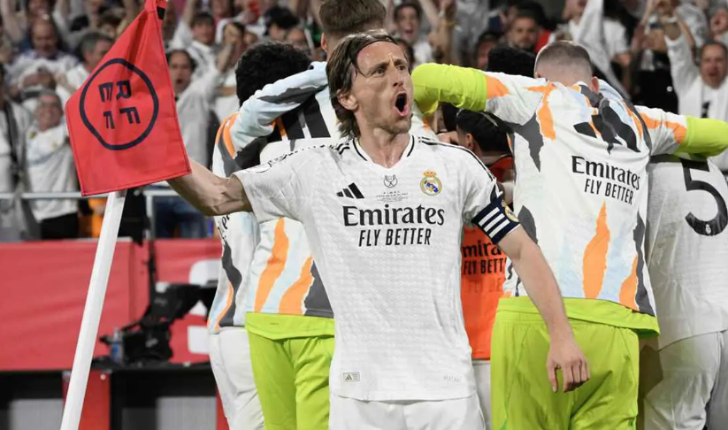 ريال مدريد السبب ..  مفاجأة وراء اختيار مودريتش اللعب لميلان