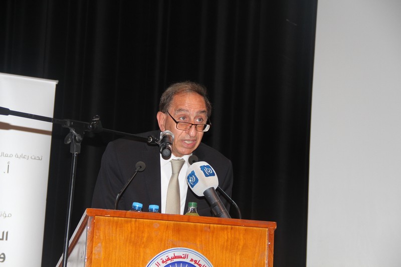بالصور ..  مؤتمر التعليم واقع وطموح في جامعة العلوم التطبيقية