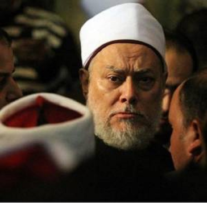 بالفيديو  ..  مفتي مصر السابق: الثورة ضد مرسي يوم من أيام الله وهي مثل فتح مكة  