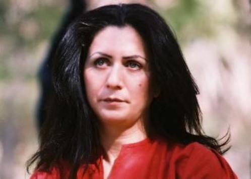 والد الفنانة سهير فهد في ذمة الله