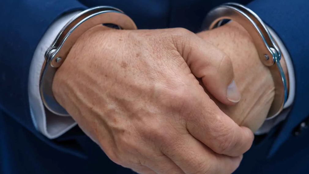 مشاجرة عائلية تنهي حياة ابن على يد والده المسن في تركيا  