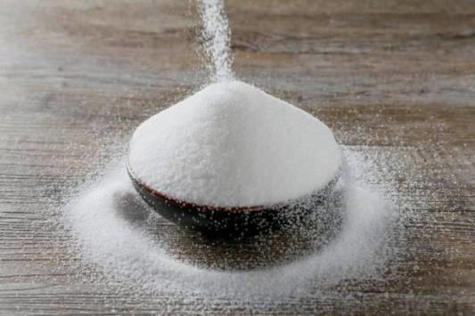 كم عدد ملاعق السكر المسموح بتناولها يوميا؟