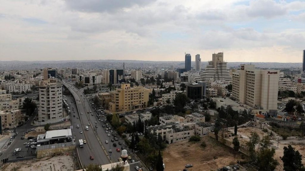 طقس مستقر الأربعاء ومائل للبرودة قليلًا مع ظهور غيوم منخفضة