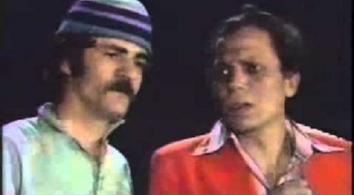هكذا أصبح حاجب المحكمة في مسرحية "شاهد ماشفش حاجة" ..  وهذه مهنته