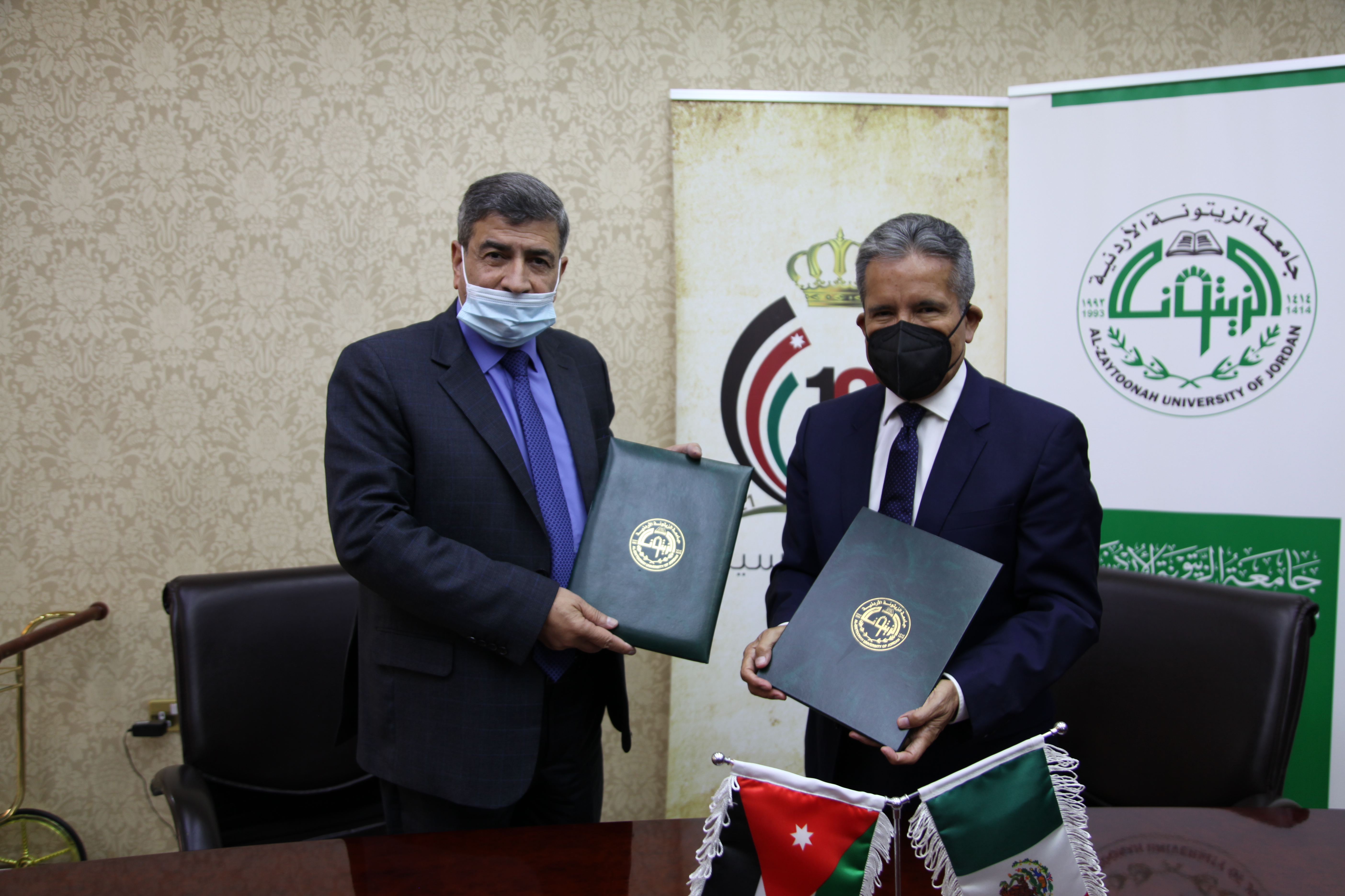 بحضور سعادة السفير المكسيكي في الأردن جامعة الزيتونة الأردنية توقع مذكرة تفاهم مع جامعة البوليتكنيك المكسيكية 