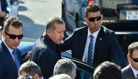 السجن (11) عاما لشاب تركي حاول اغتيال أردوغان