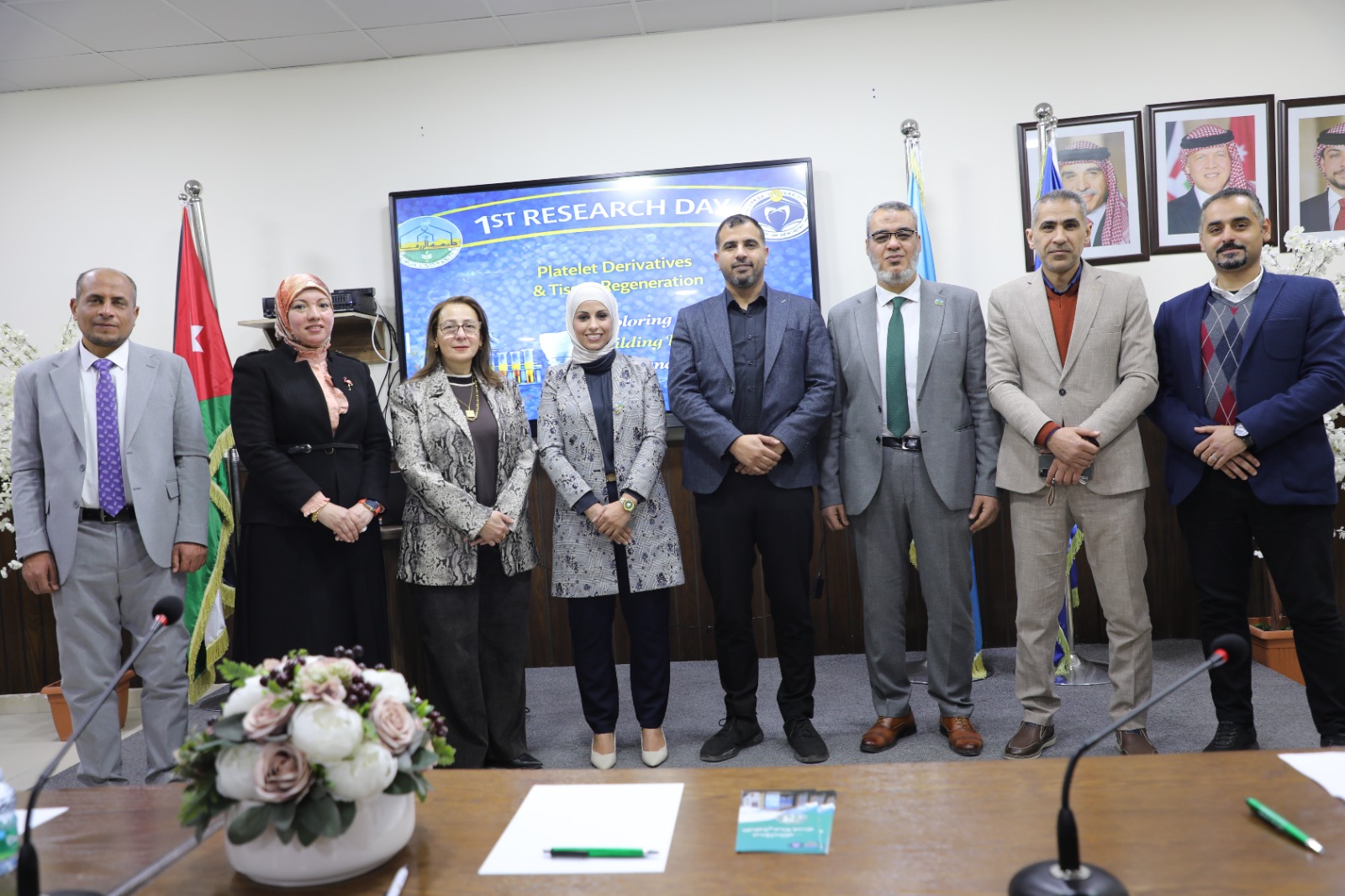 كلية طب الأسنان في جامعة الزرقاء تنظم يومًا علميًا للبحث العلمي