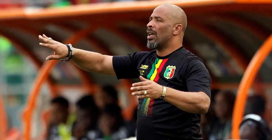 مدرب نيجيريا: أتمنى قيادة فريق ريال مدريد  