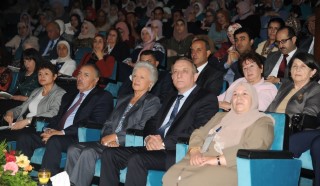 جامعة فيلادلفيا تشارك في المؤتمرالتمريض العالمي 