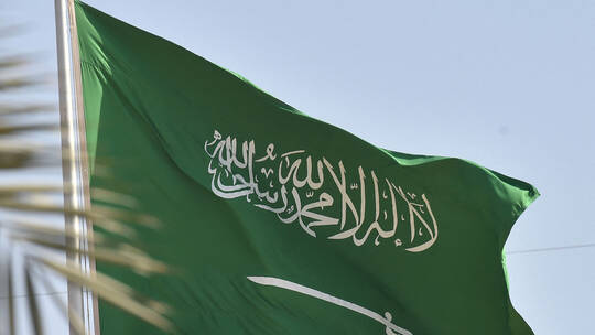السعودية اعتراض وتدمير هدف جوي معاد أطلقه الحوثيون باتجاه الطائف