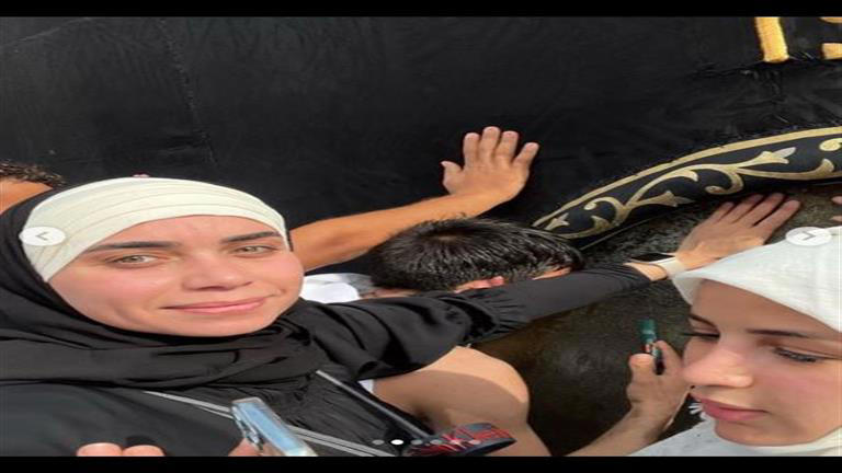 نور قدري: فرحة وإحساس غريب لما لمست الكعبة  