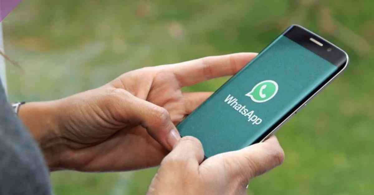  واتساب يتيح إضافة 512 شخصاً فى المجموعة الواحدة 
