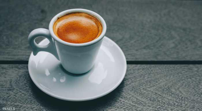 العلم يوضح الوقت "الأمثل" لشرب القهوة