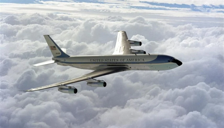 واشنطن ترسل رسالة ردع نووي لطهران ..  ما هي طائرة "يوم القيامة"؟