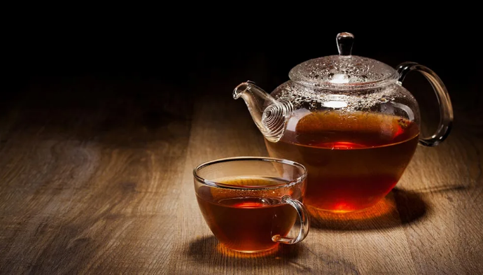 تعرفي إليها ..  أضرار شرب الشاي على مصابي نقص حديد الدم