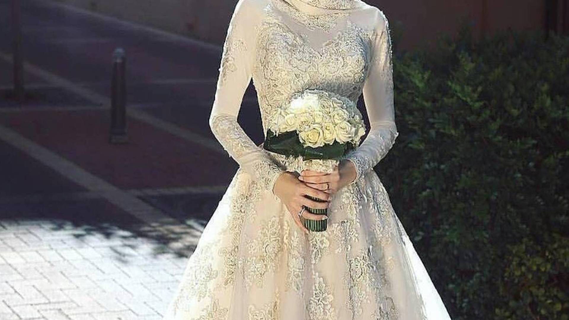 موقف إنساني في عمّان ..  شيوخ ونواب أردنيون ينوبون عن عائلة عروس من غزة في جاهة خطوبة