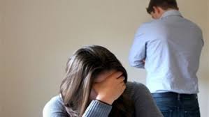 كيف أتعامل مع زوج طردني من البيت؟